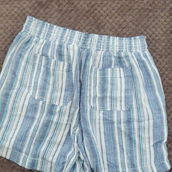 Briggs stripped Shorts  - Picture 5 of 6